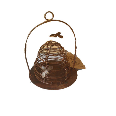 SM RUSTY BEE HIVE C/H 7.5"Hx 5.5"