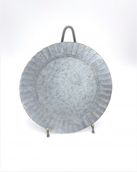GRAY ZINC CHARGER PLATE
