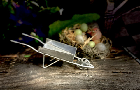 HANDMADE TIN WHEELBARROW 7.25Lx2.25Wx 1.875 "H 