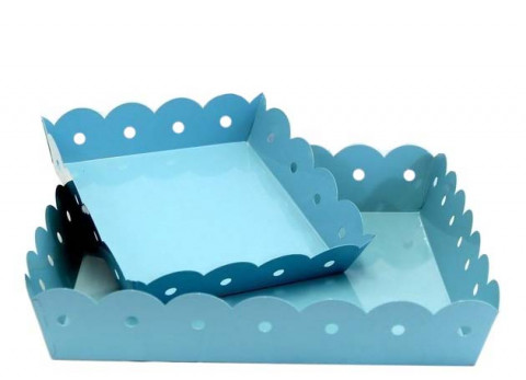 AQUA ENAMEL SCALLOPED SQUARE TRAY S/2 LG 2 1/2"X14" SM 2"X9"