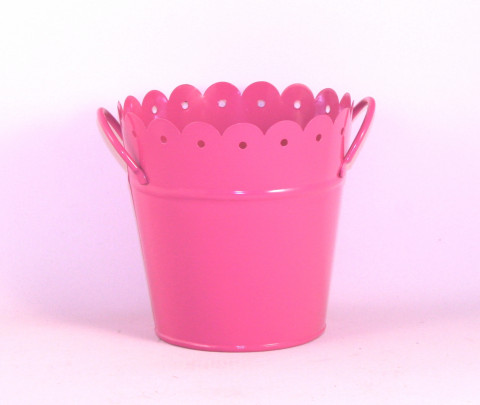 FUCHSIA  LARGE ENAMEL SCALLOP PAIL    8.25"HX8"W